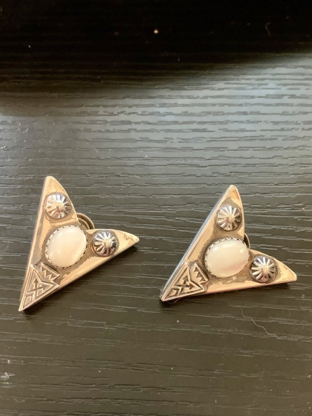 Vintage Native American Inspired Western Style Motif Silver-Plate Collar Tips